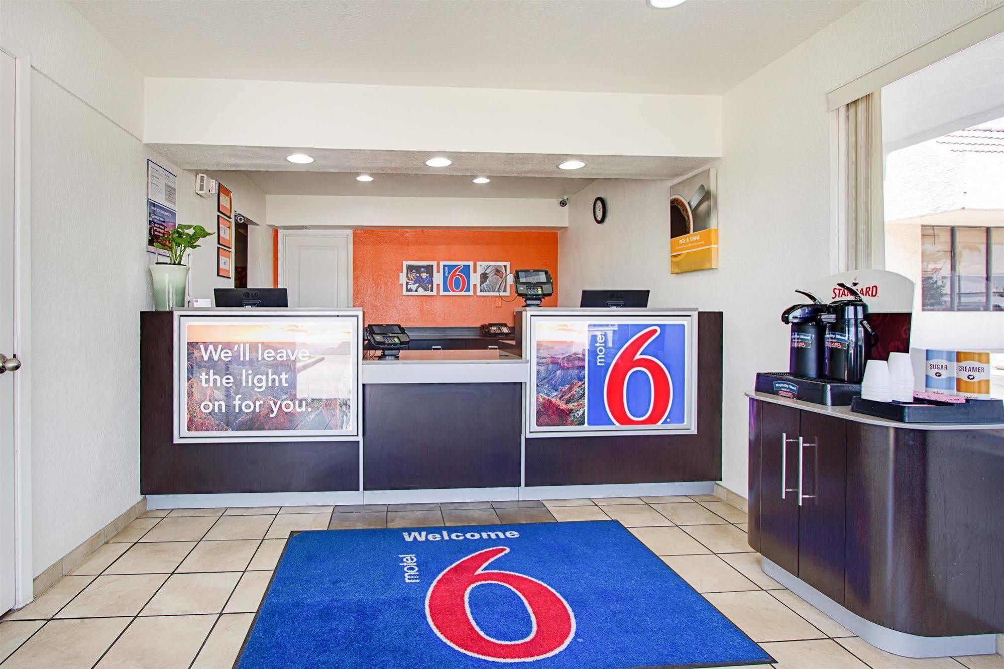Motel 6-Tempe, Az - Scottsdale South מראה חיצוני תמונה